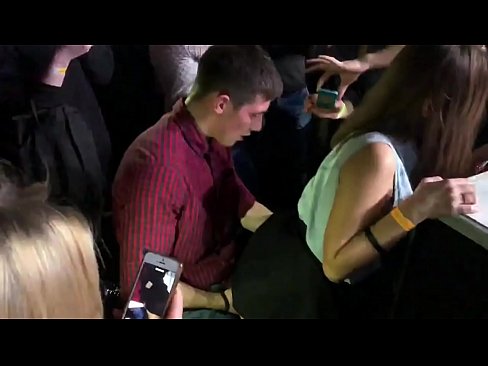 ❤️ Gnéas fíor i club oíche na rúise. Cailín na Rúise 18-bliain d'aois san anas agus faighne fucked i club oíche ️❌ Sluts ag ga.xlxxporno.ru ☑